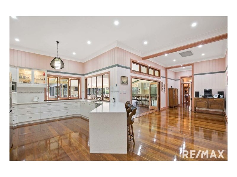 329 Condor Dr, Sunshine Acres QLD 4655