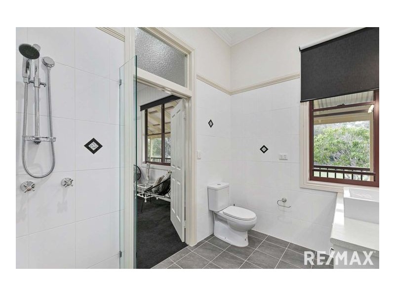 329 Condor Dr, Sunshine Acres QLD 4655