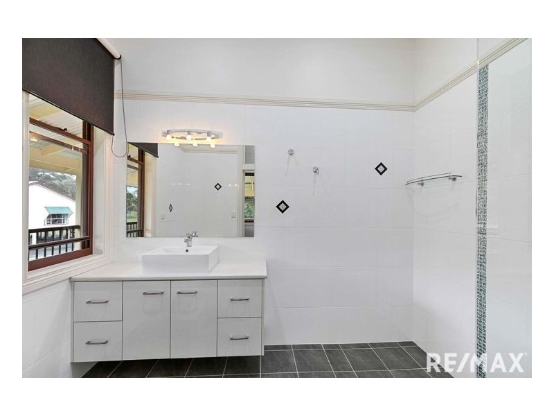 329 Condor Dr, Sunshine Acres QLD 4655