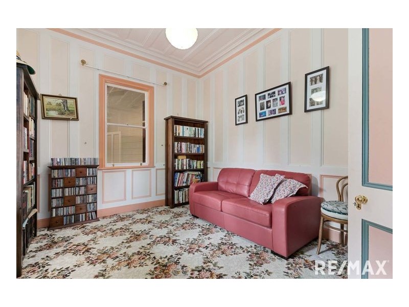 329 Condor Dr, Sunshine Acres QLD 4655