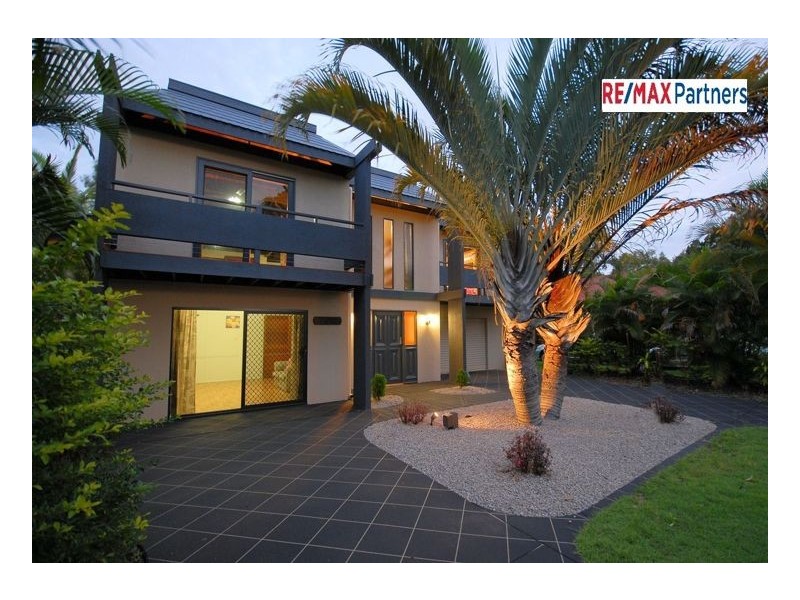 18 Ries Road, Toogoom QLD 4655