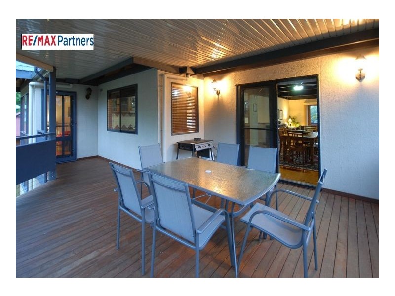 18 Ries Road, Toogoom QLD 4655