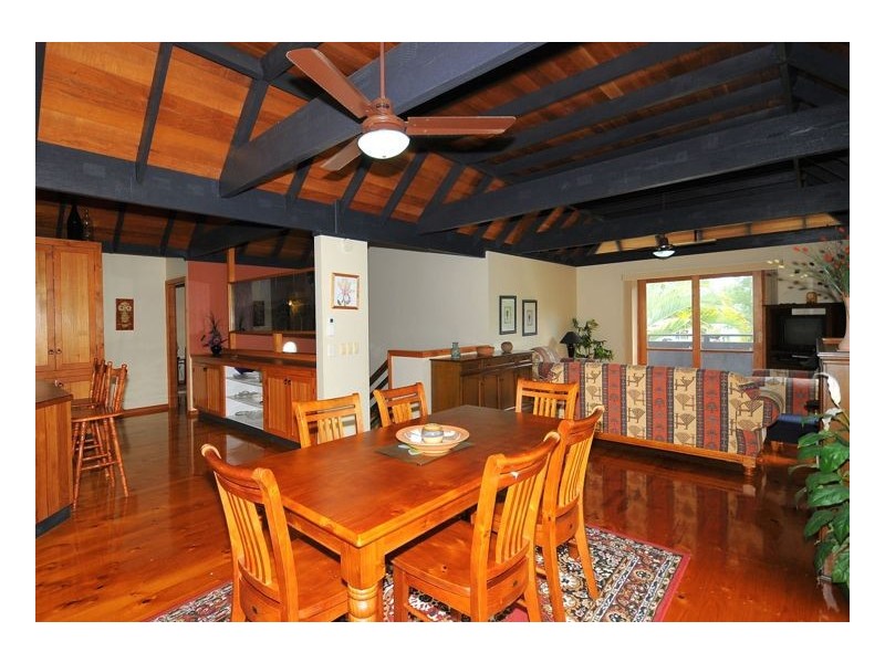 18 Ries Road, Toogoom QLD 4655