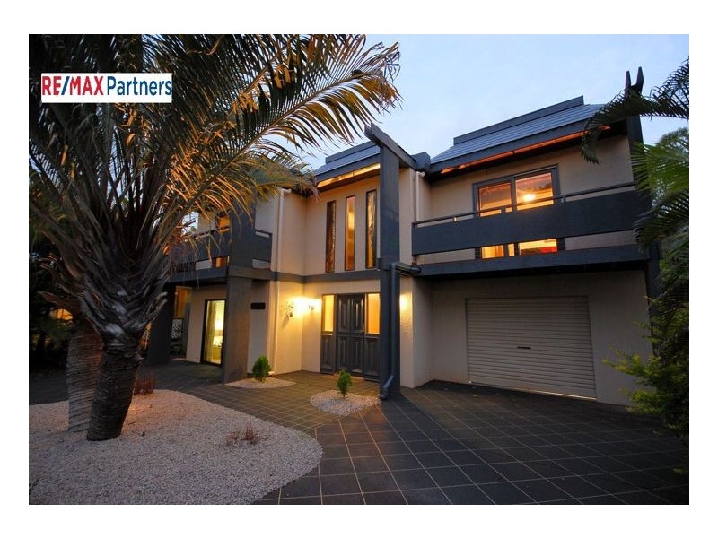 18 Ries Road, Toogoom QLD 4655