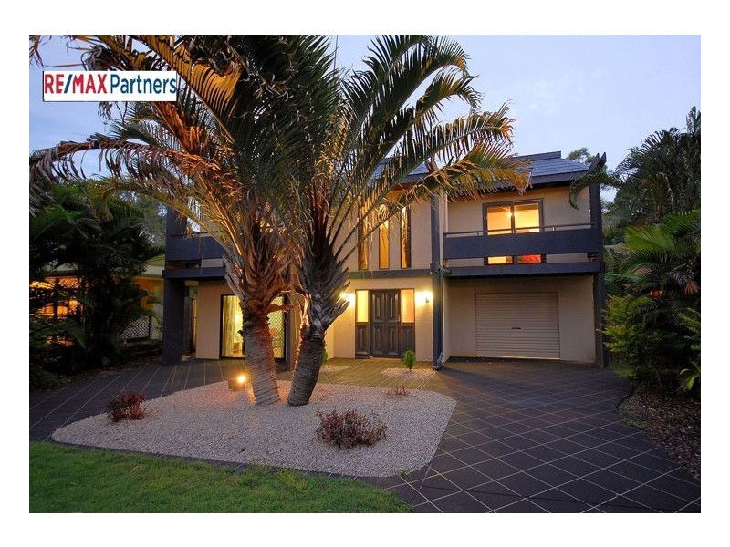 18 Ries Road, Toogoom QLD 4655