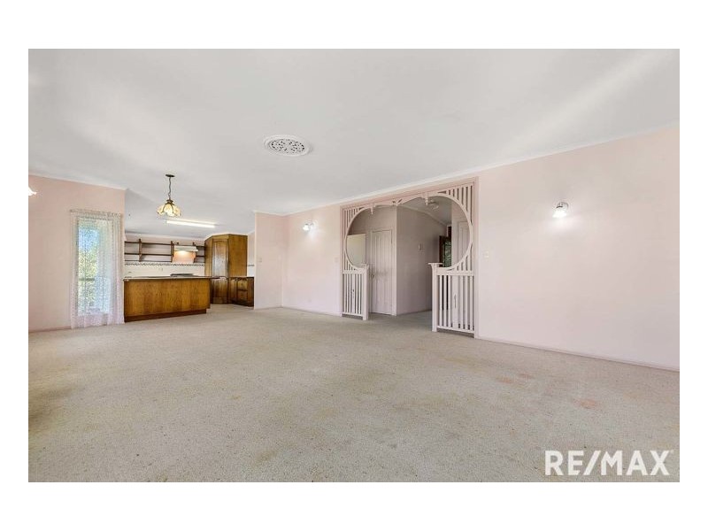 10 Annette Street, Dundowran Beach QLD 4655