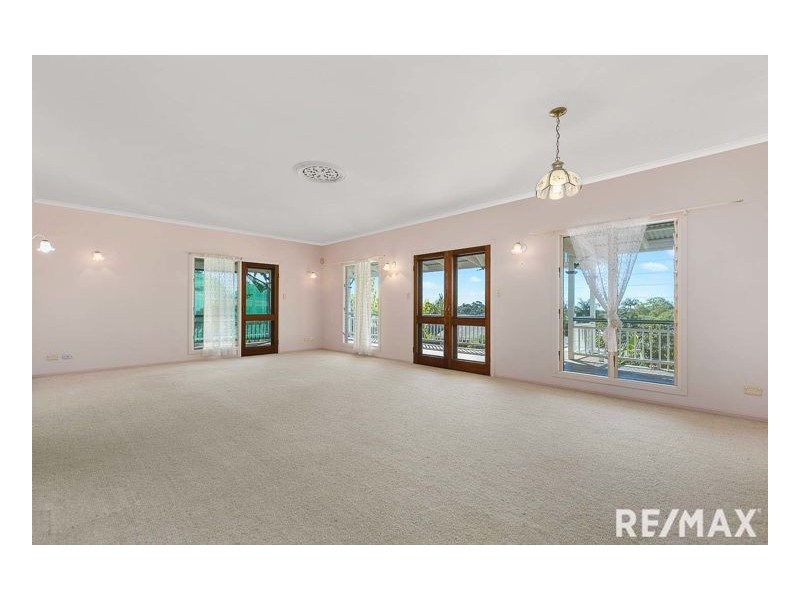 10 Annette Street, Dundowran Beach QLD 4655