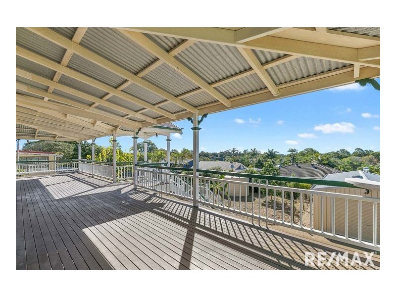 10 Annette Street, Dundowran Beach QLD 4655