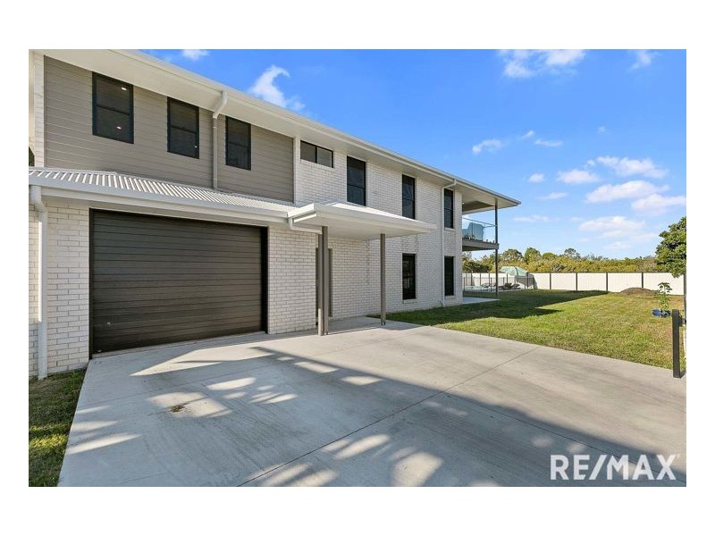 9 Oceanfront Court, Urangan QLD 4655