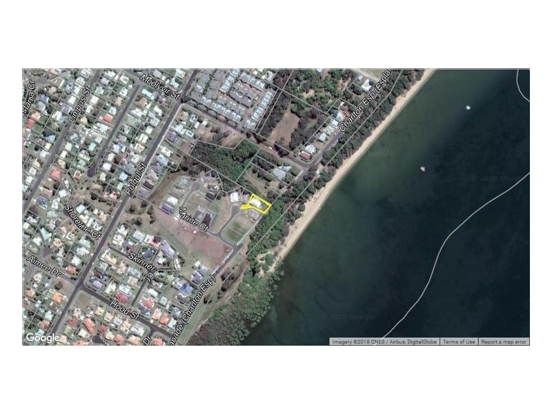 9 Oceanfront Court, Urangan QLD 4655
