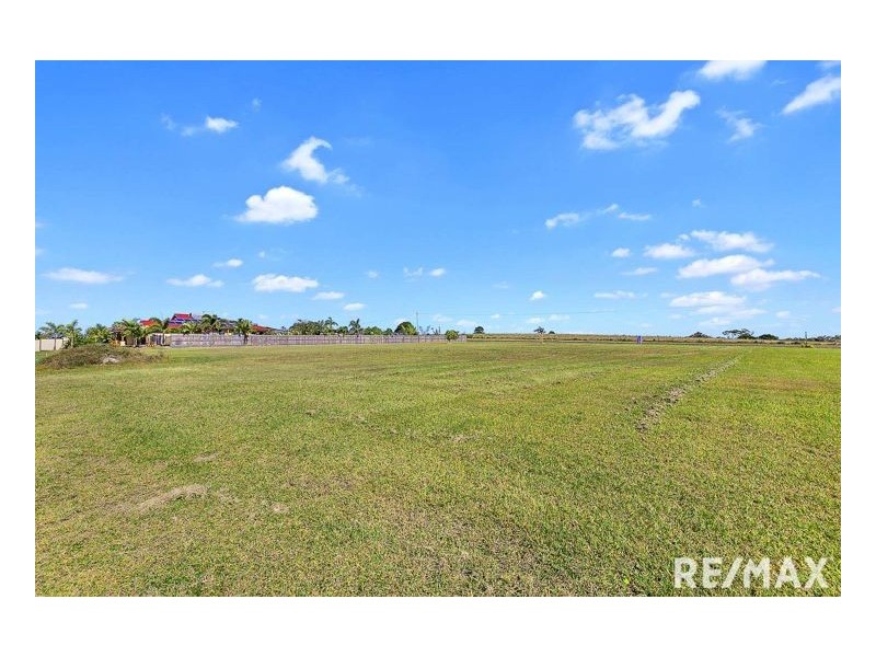 24 Windjammer Circuit, River Heads QLD 4655