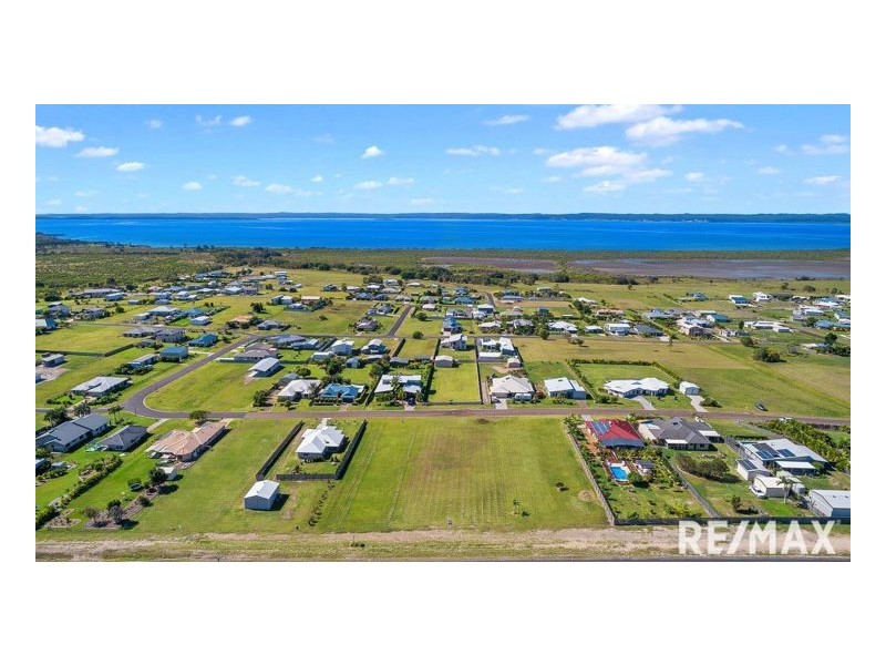 24 Windjammer Circuit, River Heads QLD 4655