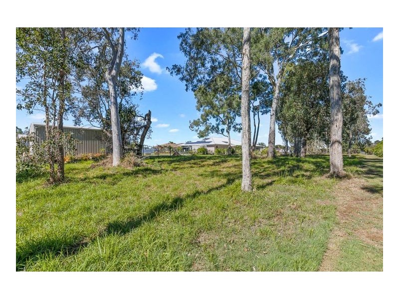 92 Sempfs Road, Dundowran Beach QLD 4655