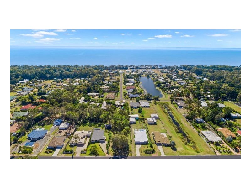 92 Sempfs Road, Dundowran Beach QLD 4655