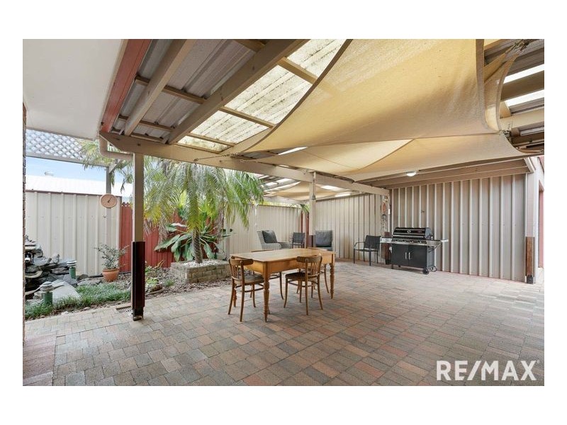 1 Kentia Court, Kawungan QLD 4655