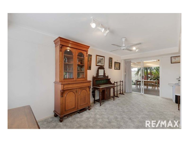 1 Kentia Court, Kawungan QLD 4655