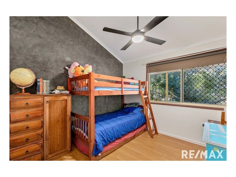 10 Paroo Court, Dundowran Beach QLD 4655