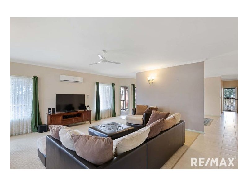 16 Island Outlook, River Heads QLD 4655