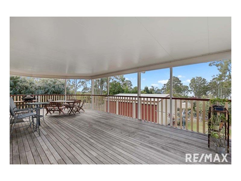 16 Island Outlook, River Heads QLD 4655