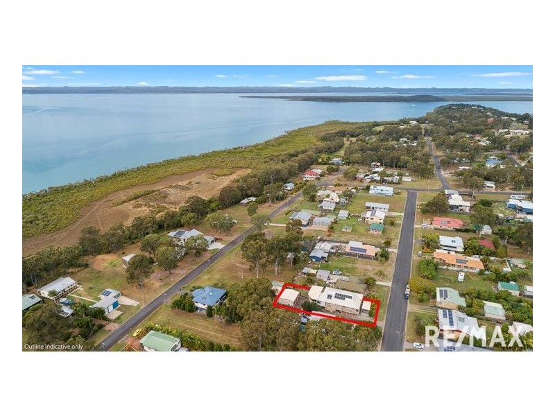 16 Island Outlook, River Heads QLD 4655