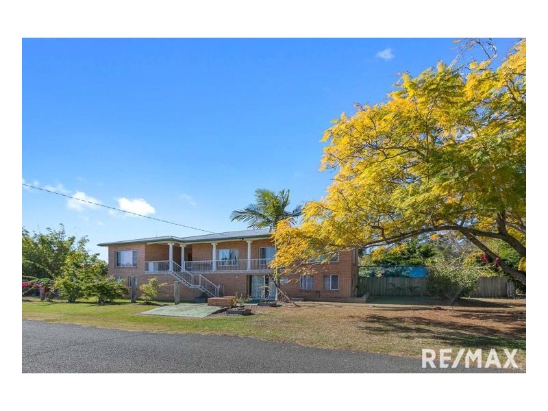 12 Gladstone Street, Torbanlea QLD 4662