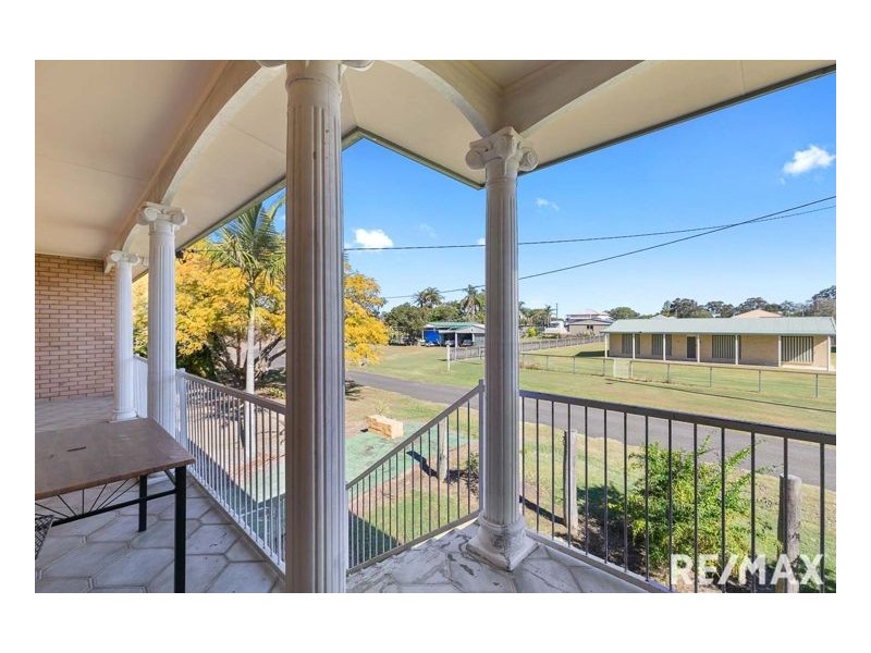 12 Gladstone Street, Torbanlea QLD 4662