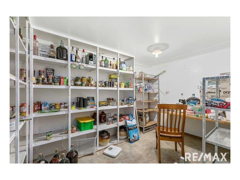 12 Gladstone Street, Torbanlea QLD 4662