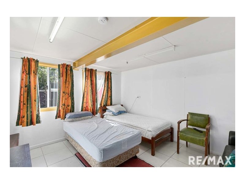 12 Gladstone Street, Torbanlea QLD 4662