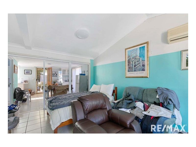 12 Gladstone Street, Torbanlea QLD 4662