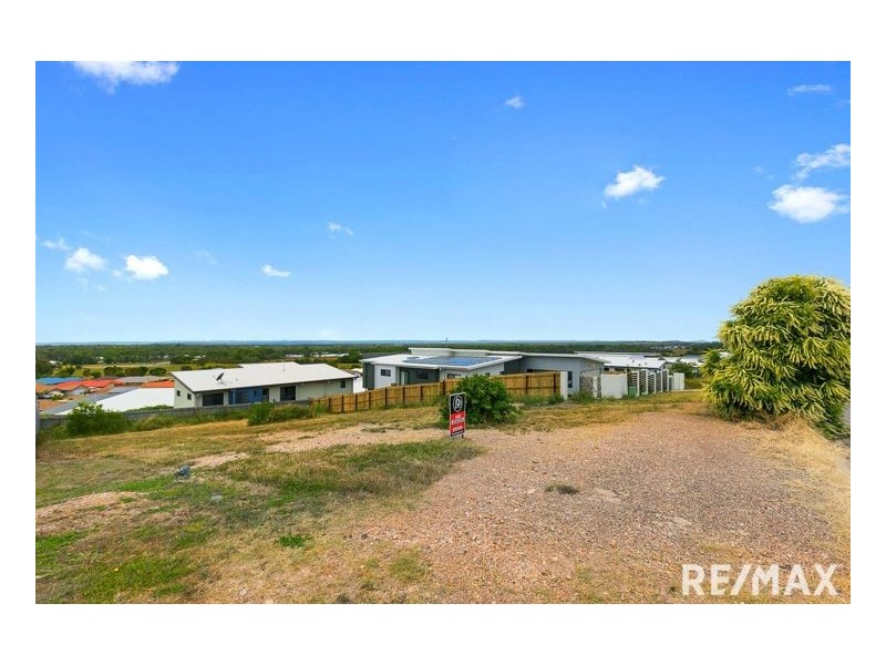 37 Sandy View Drive, Nikenbah QLD 4655