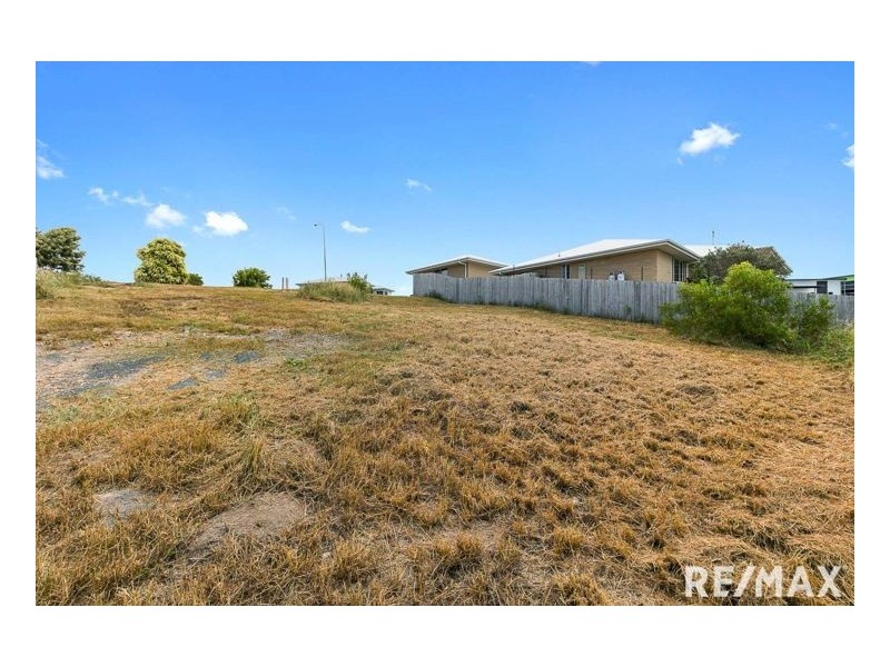 37 Sandy View Drive, Nikenbah QLD 4655