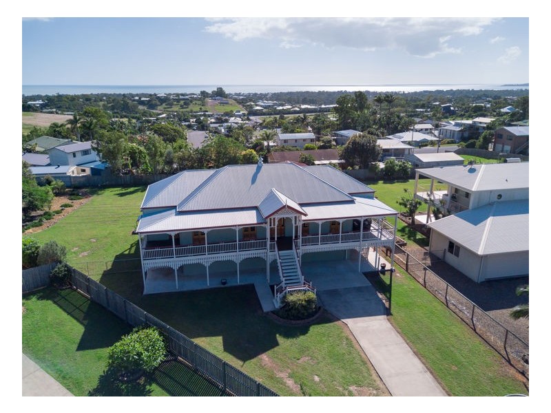 3 Benjamin Place, Dundowran QLD 4655