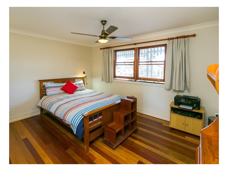 3 Benjamin Place, Dundowran QLD 4655
