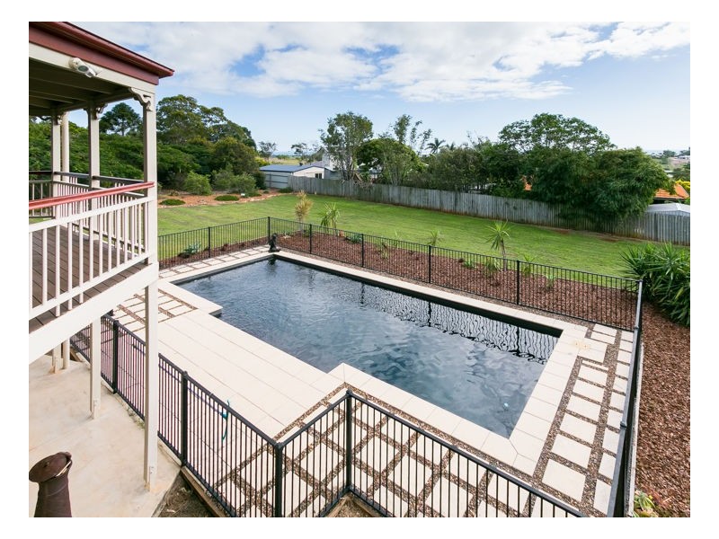 3 Benjamin Place, Dundowran QLD 4655