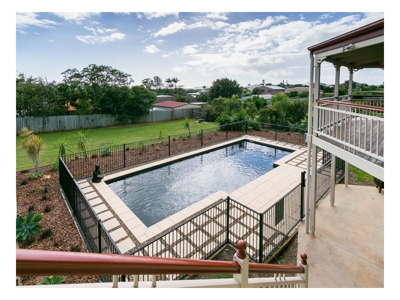 3 Benjamin Place, Dundowran QLD 4655