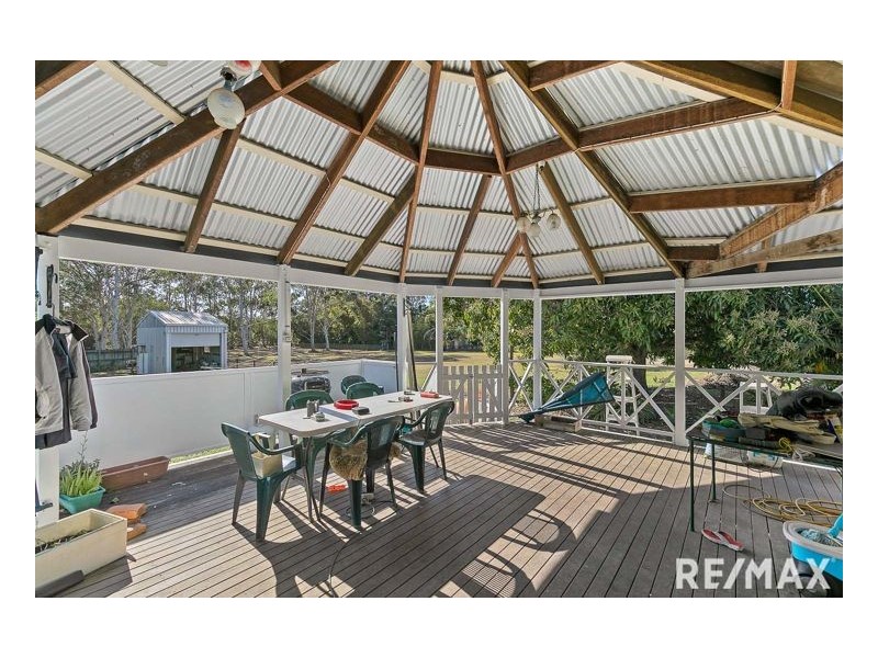 67 Thomas Street, Howard QLD 4659