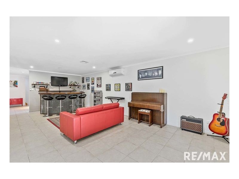 10 Pacific Promenade, Craignish QLD 4655