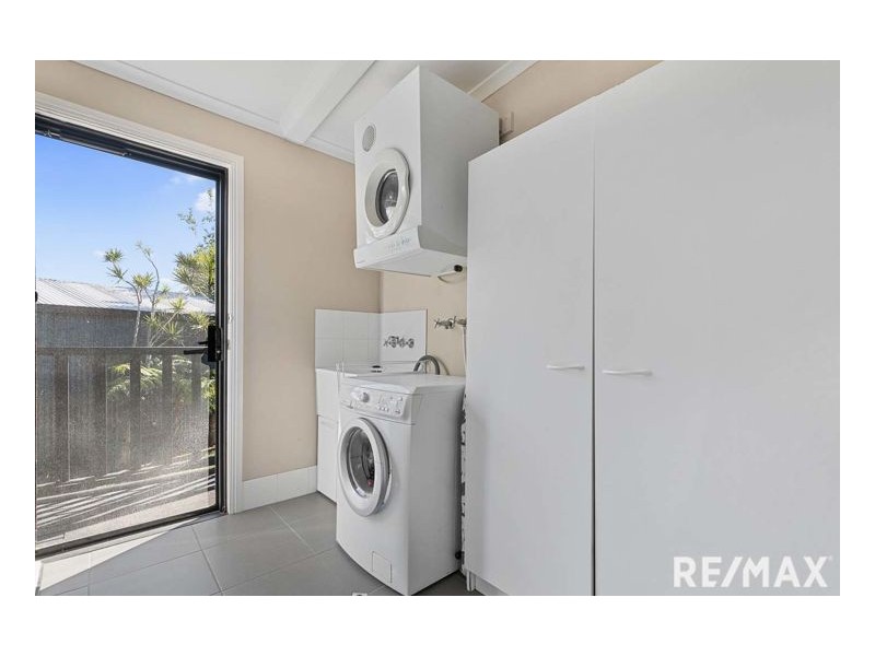 16 Loggerhead Court, River Heads QLD 4655