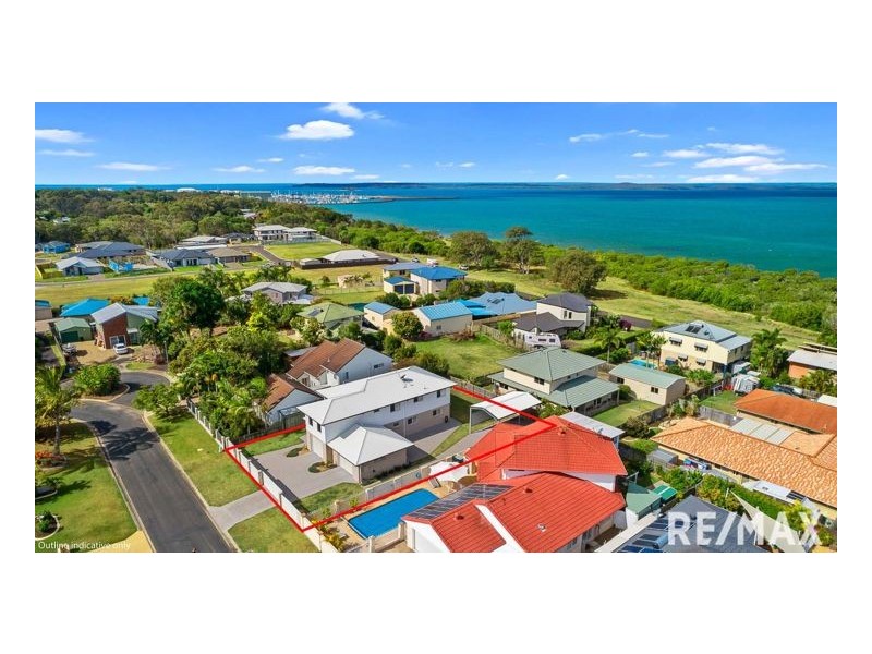 22 Skinner Crescent, Urangan QLD 4655