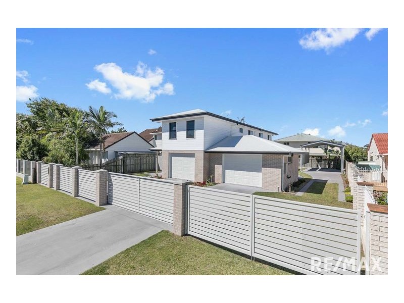 22 Skinner Crescent, Urangan QLD 4655
