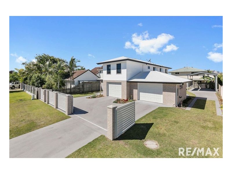 22 Skinner Crescent, Urangan QLD 4655