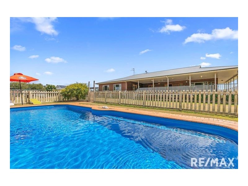 58 Derns Drive, Takura QLD 4655