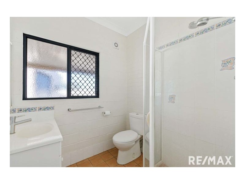 6 Tamarind Close, Burrum Heads QLD 4659