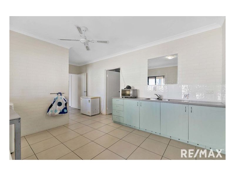 6 Tamarind Close, Burrum Heads QLD 4659