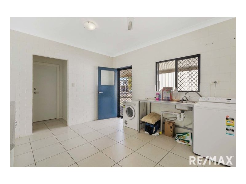 6 Tamarind Close, Burrum Heads QLD 4659