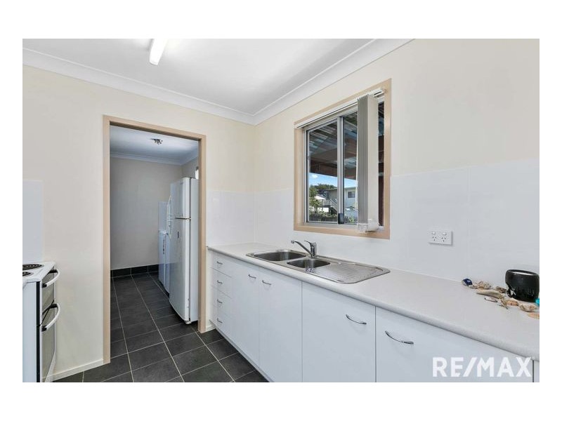 39 John Street, Scarness QLD 4655