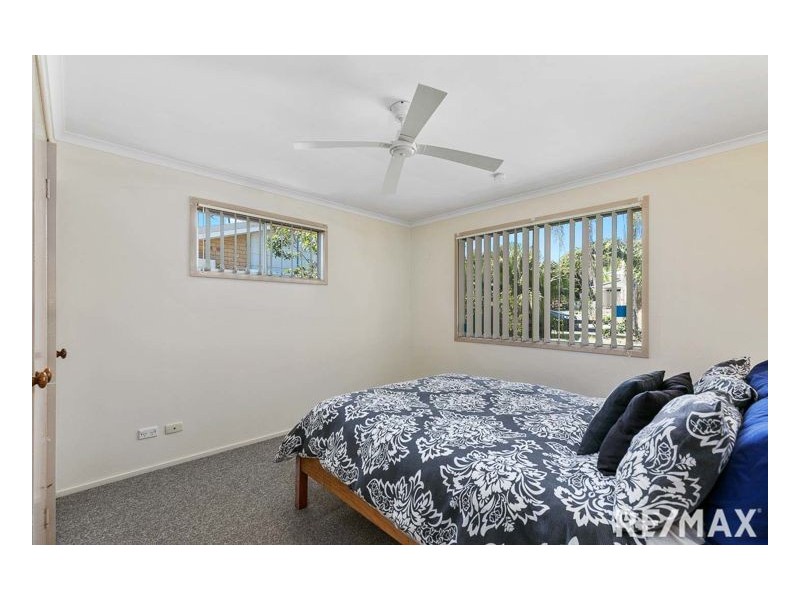 39 John Street, Scarness QLD 4655