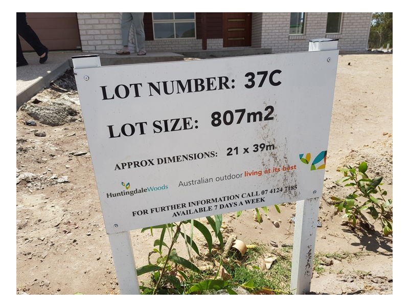 19 Tina Drive, Urangan QLD 4655