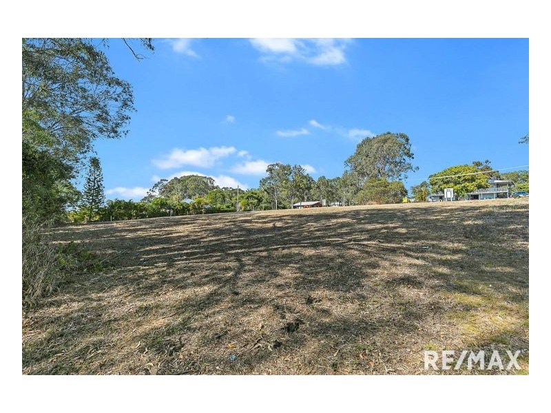 6 Ferris Avenue, River Heads QLD 4655