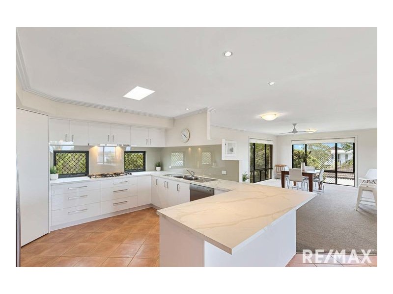 17 Rathdowne Court, Urraween QLD 4655